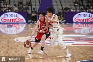 开云体育APP下载-媒体人：中国女篮的外线既没进攻也没防守 被日本队直接捶爆