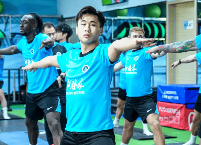 开云体育官网-新鹏城官方：戴伟浚左膝外侧半月板撕裂进行手术，康复期6周