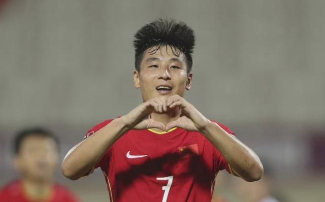 开云体育APP下载-梁熙明：中国足球保住颜面，感谢徐根宝！